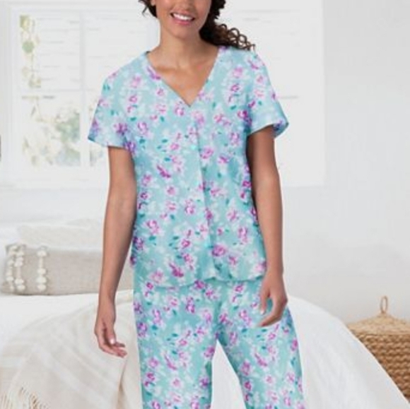 Karen Neuburger Other - NWT Karen Neuburger Capri SS Pajamas XL Sage/Aqua Floral